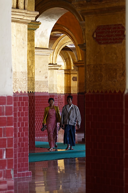 Mandalay-Bouddha Mahamuni-027